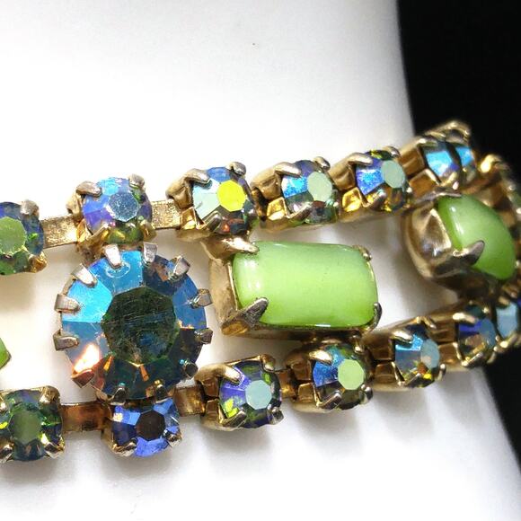 Mid-Century Green Blue AB Rhinestone Bracelet, Aurora Borealis, 1950s Vintage - Picture 2 of 10